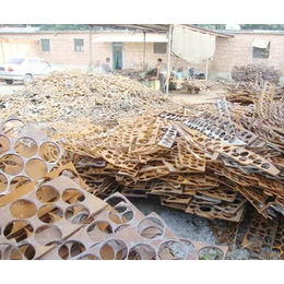 武漢廢鐵回收與物資循環(huán)利用 以婷婷物資回收為例